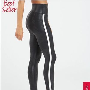 Spanx white stripe legging